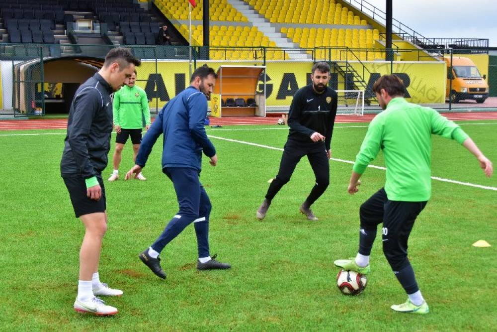 Lider Aliağaspor FK, Çiğli deplasmanına hazırlanıyor