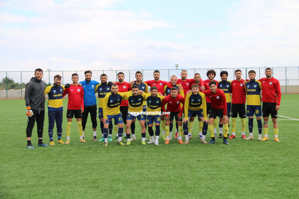 Erdemli Belediyespor Bitlis Özgüzelderespor ile karşılaştı