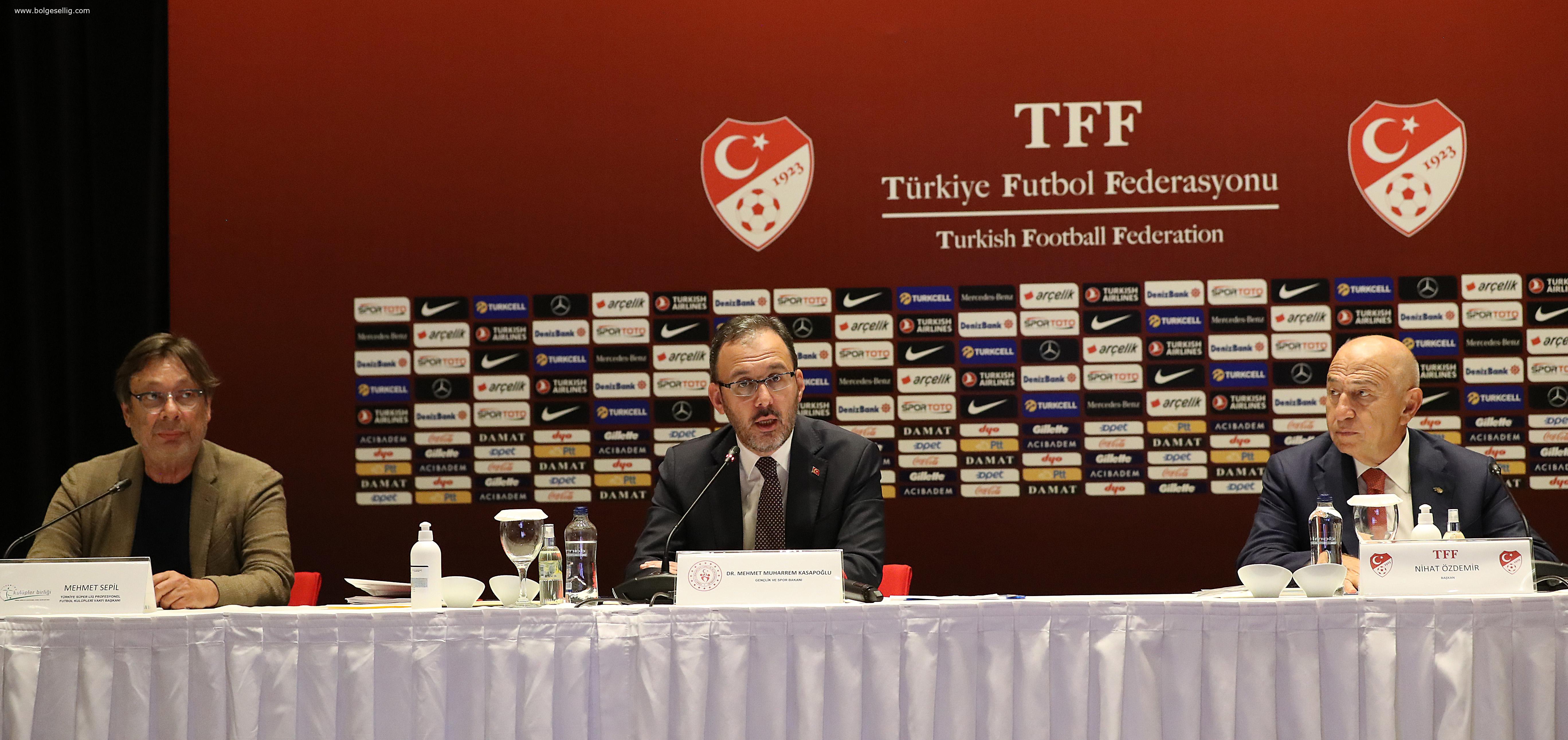 Bakan Kasapoğlu ve TFF Başkanı Özdemir'in Açıklamaları